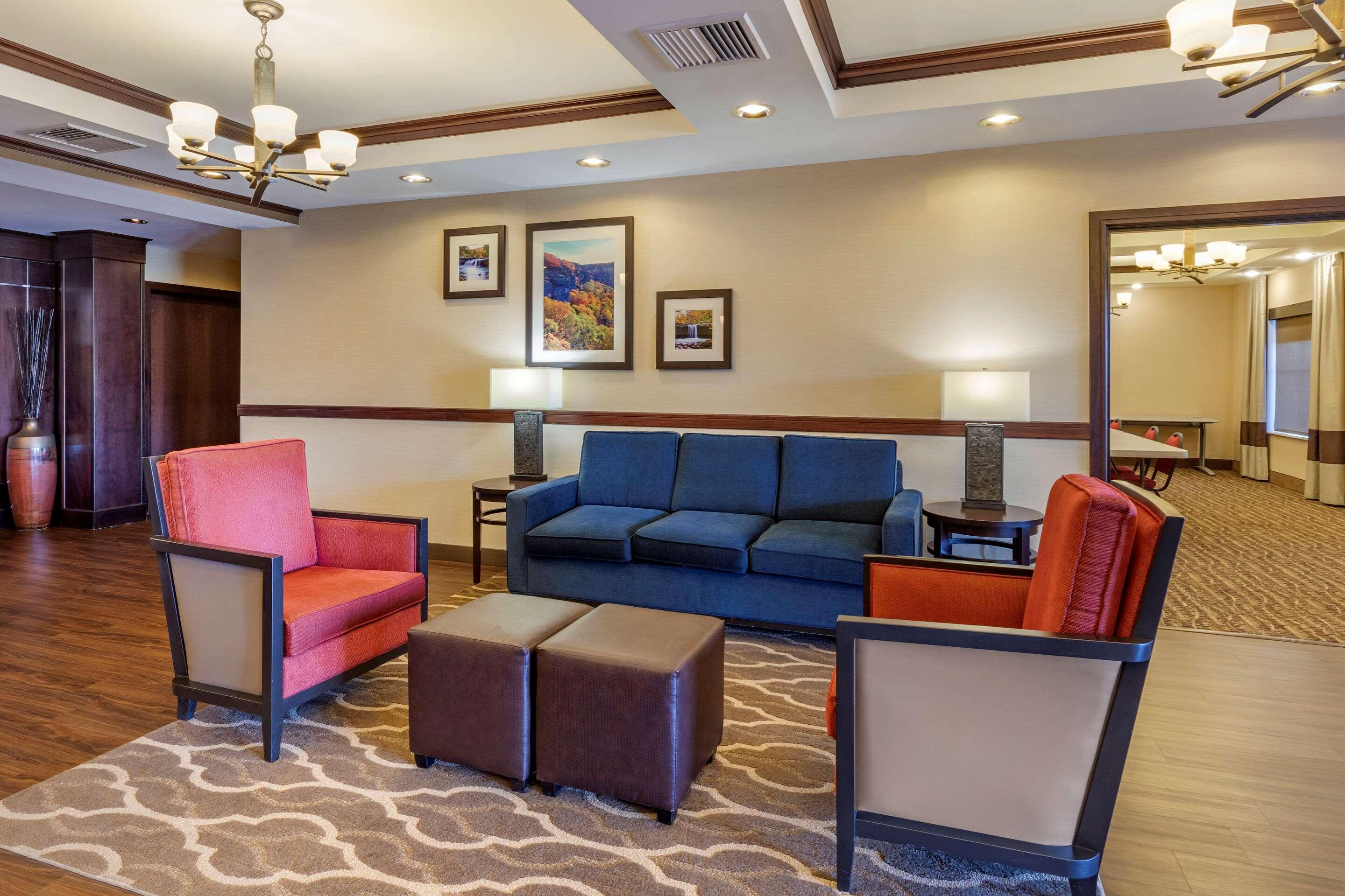 Comfort Inn & Suites Russellville I-40 Zewnętrze zdjęcie