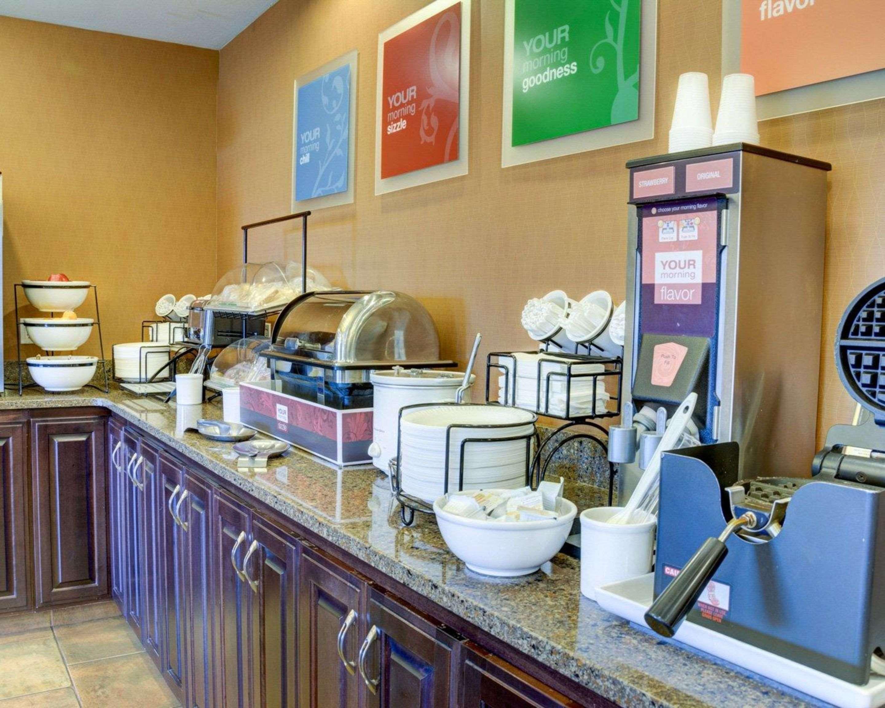 Comfort Inn & Suites Russellville I-40 Zewnętrze zdjęcie