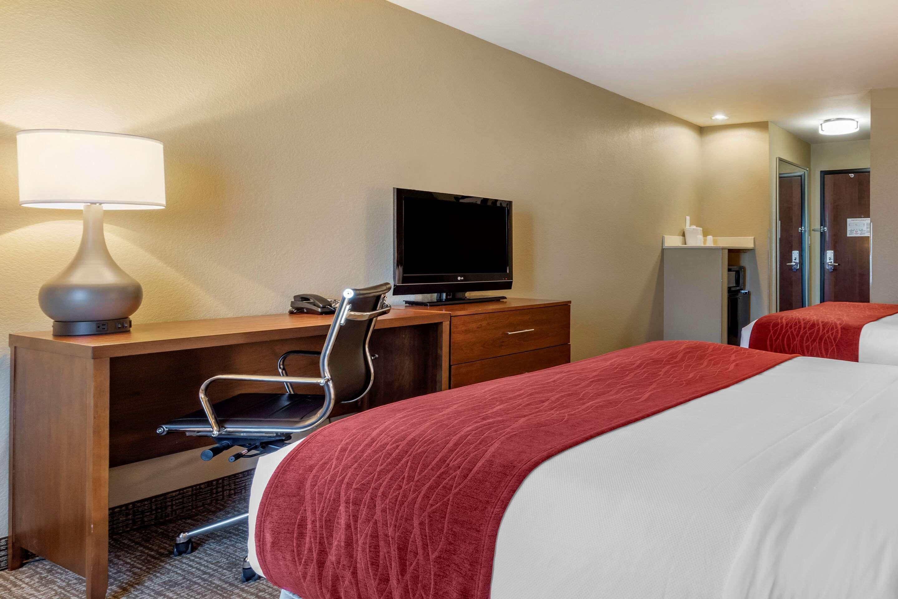 Comfort Inn & Suites Russellville I-40 Zewnętrze zdjęcie