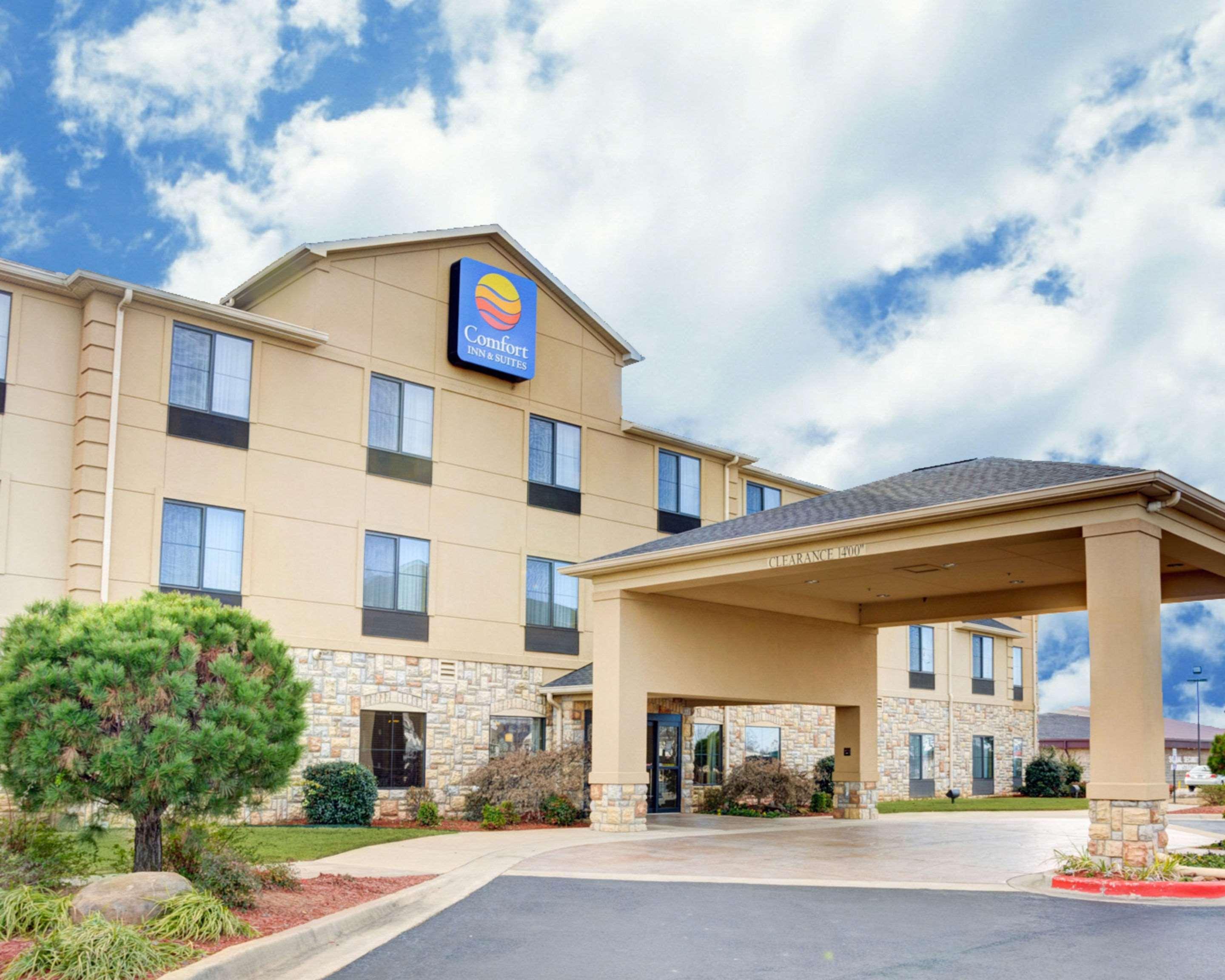 Comfort Inn & Suites Russellville I-40 Zewnętrze zdjęcie